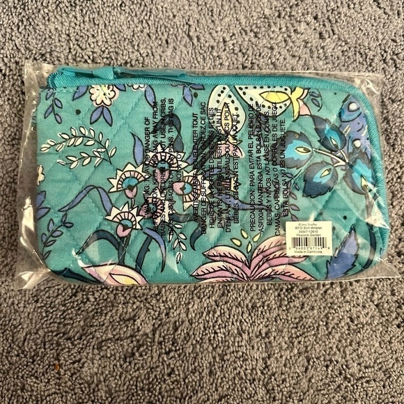 Vera Bradley RFID Slim Wristlet in Cotton - NWT - Picture 3 of 3